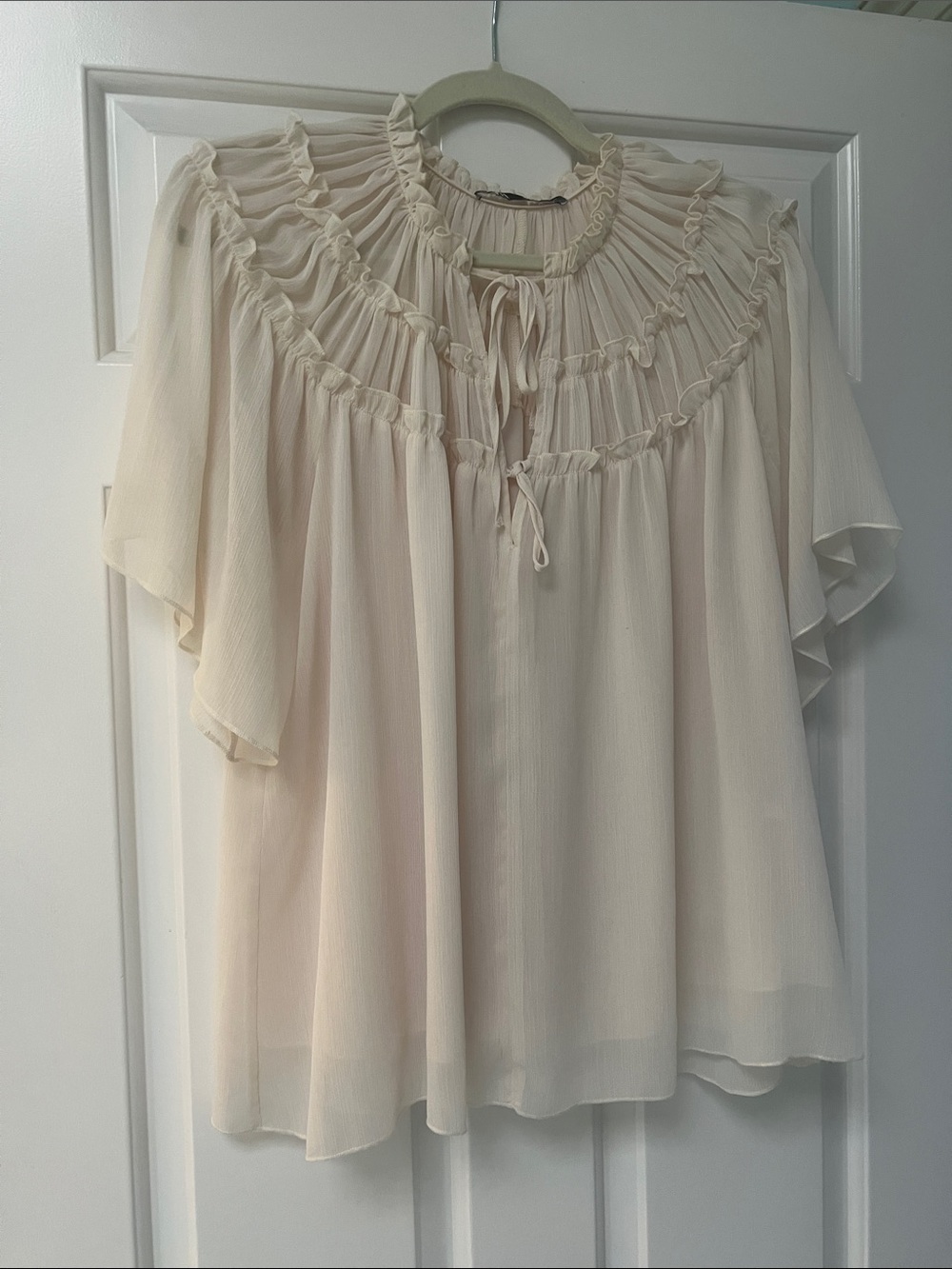 Women’s Cream Ruffle Tie-Neck Blouse